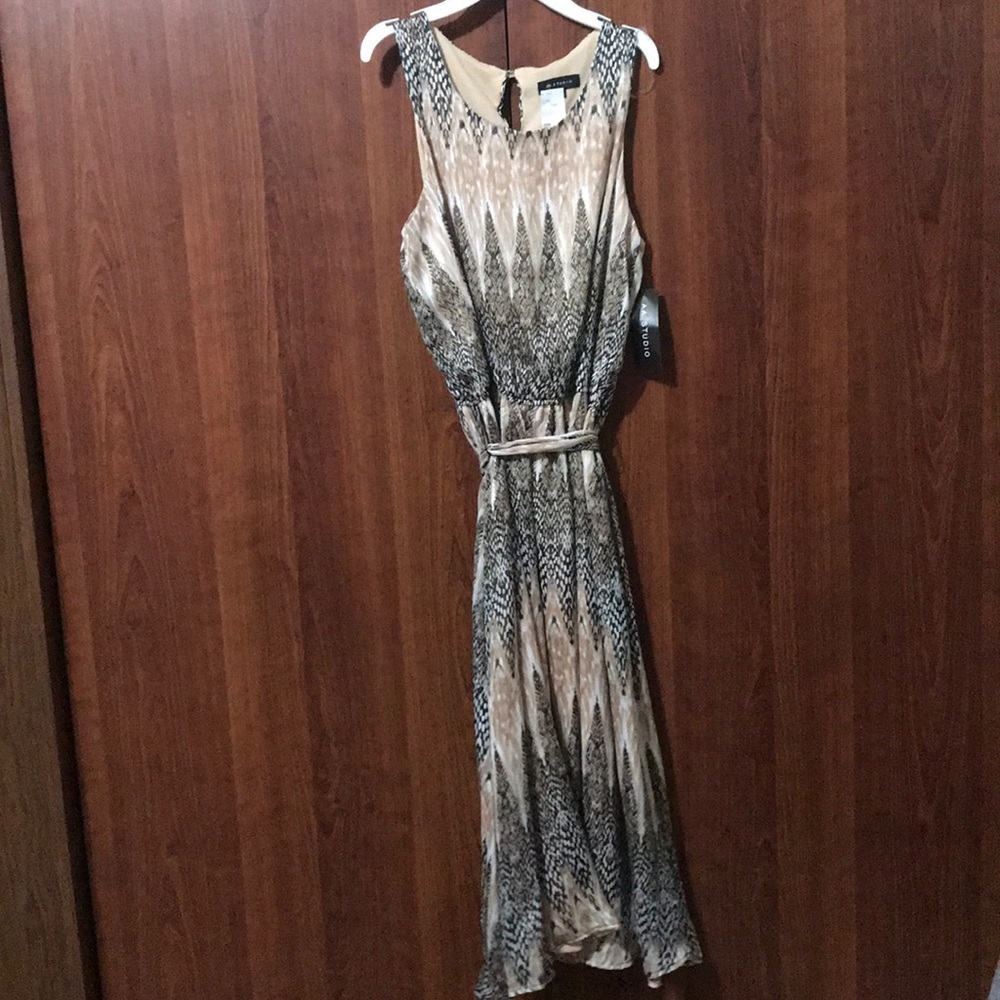 I selling a dress